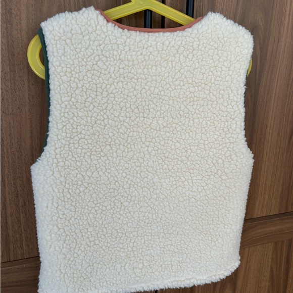 Zara Neon + Cozy Vest - Picture 3 of 3